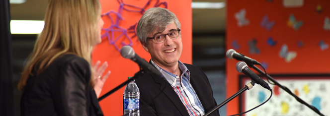 Mo Rocca being interviewed at an author event inside Library Headquarters (photo)
